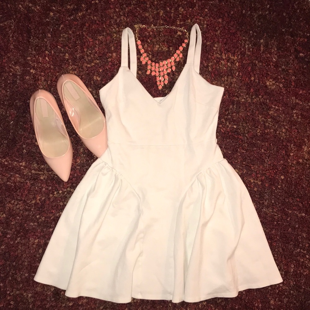 BOGO FREE! Off-white sleeveless mini dress